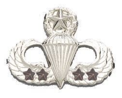 Army Badge: Master Combat Parachute Fourth Award - No Shine  
