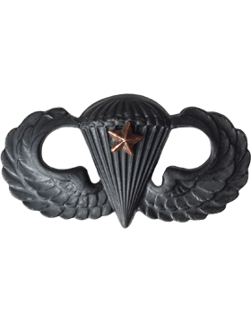 Army Badge: Combat Parachute First Award - Black Metal