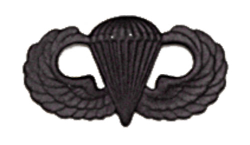 Army Badge: Parachute - Black Metal