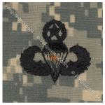 Army Badge: Master Combat Parachute First Award - ACU Sew On (Pair)