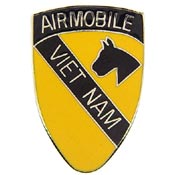 1ST CAVALRY AIR MOBILE PIN  
