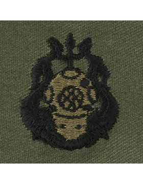 Army Badge: Master Diver - Subdued Sew On    